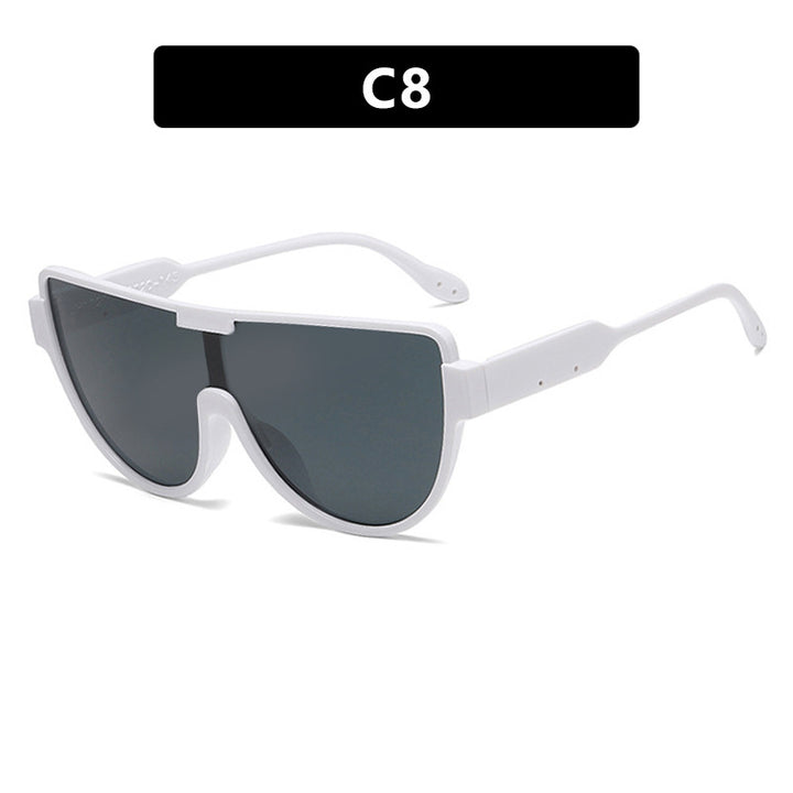 Ladies futuristic sunglasses in sporty design Bowlift