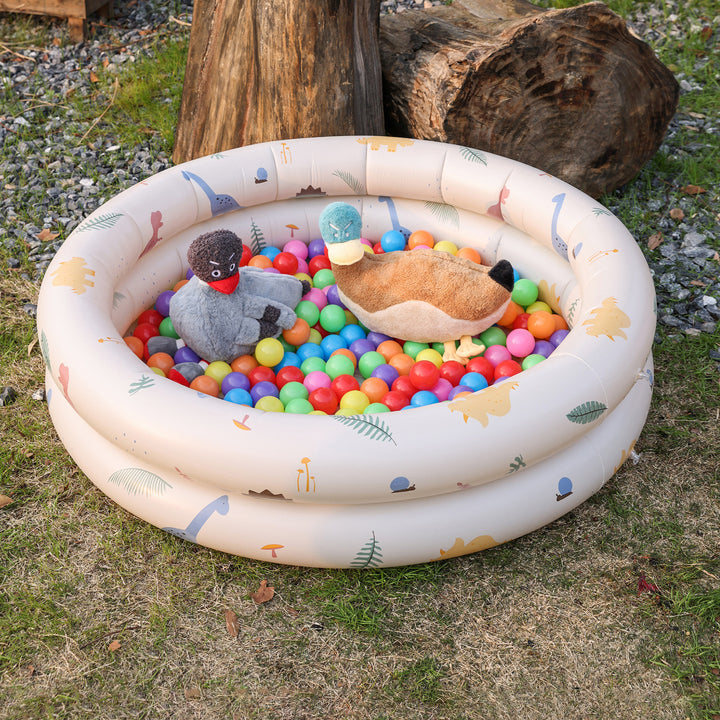 Women's Inflatable Splash Pool with Maritime Design Bowlift