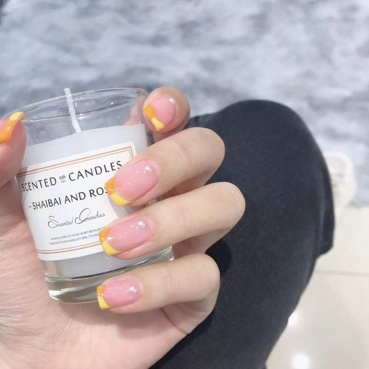 Creative nail design with elegant gradient Bowlift