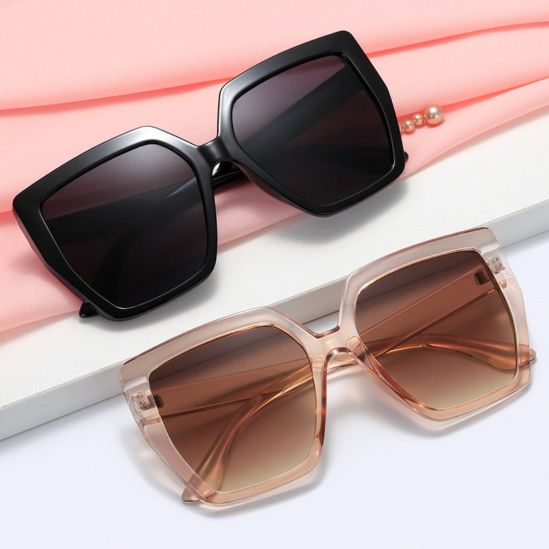 Women’s fashionable transparent sunglasses with square lenses Bowlift