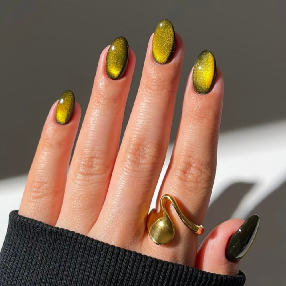 Sparkling Press-On Nail Set Bowlift