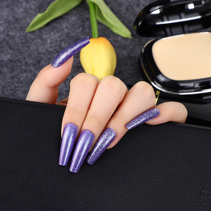 Nail art set with glitter and elegant transitions Bowlift