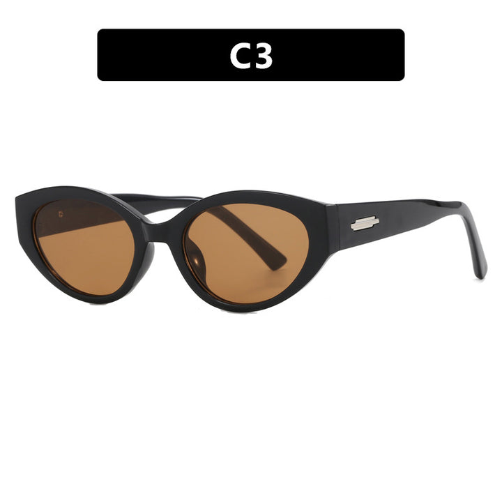 Ladies Cat-Eye Sunglasses in Elegant Retro Design Bowlift