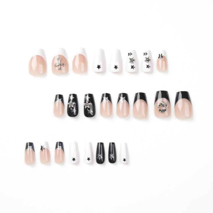 Artful nail art with star motifs and glitter accents Bowlift
