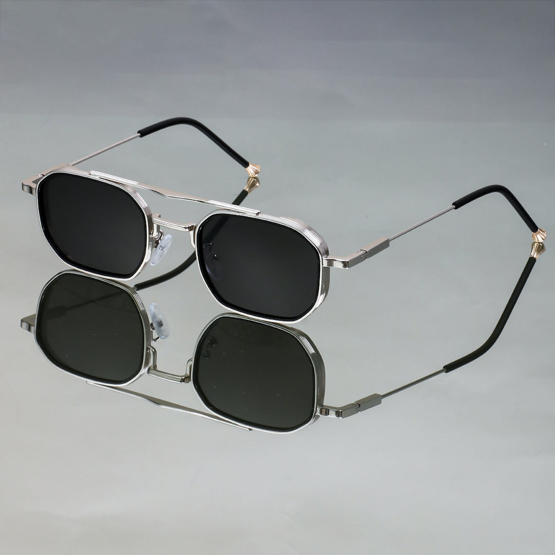 Women Designer Sunglasses with Elegant Metallic Frame Bowlift