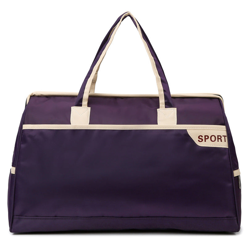 Sporty travel bag with reinforced handles and generous interior Bowlift