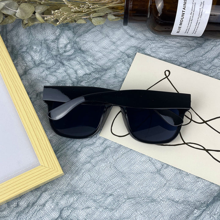 Bold Angular Frame Sunglasses Bowlift