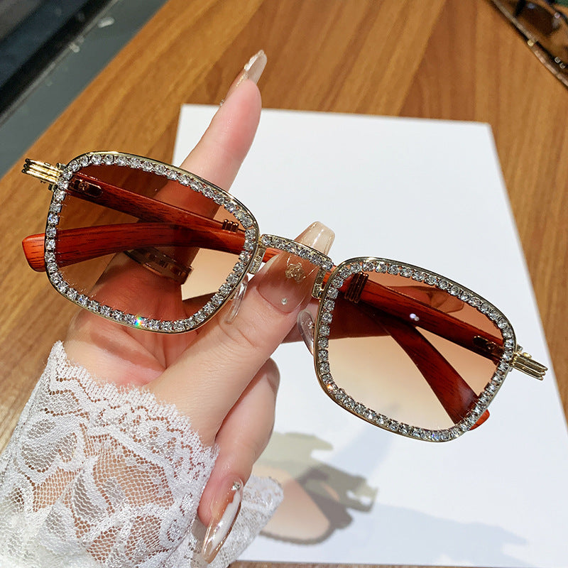 Women’s sunglasses with rhinestone-accented frame and modern wood design Bowlift