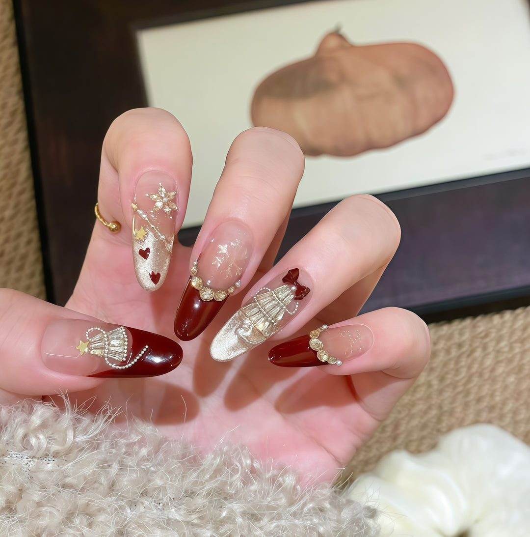 Artificial nail tips with festive glamour design Bowlift