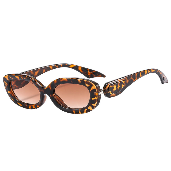 Women's stylish sunglasses with a stylish curved frame Bowlift