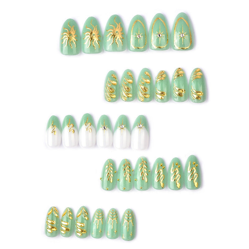 Artificial nails with elegant gold design Bowlift