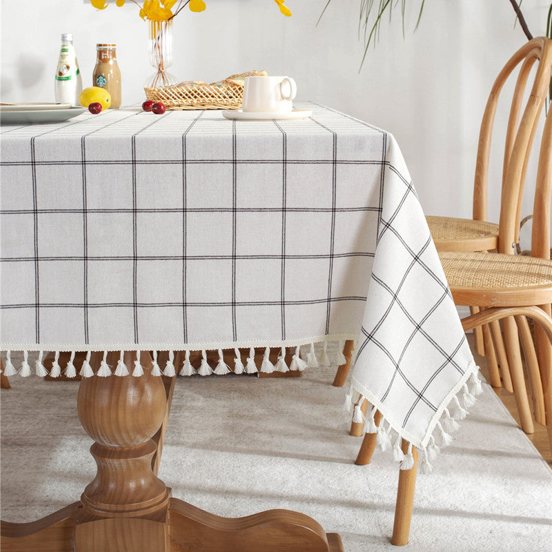 Decorative Checked Tablecloth