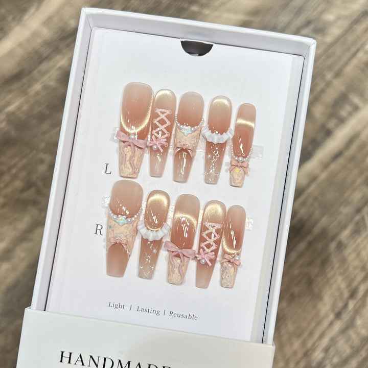 Artistic Press-On Nail Art Set with Unique Decorative Elements Bowlift