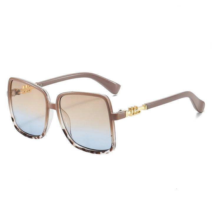Ladies sunglasses with large frame and gradient Bowlift