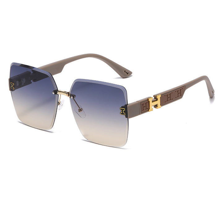 Chic Square Frame Sunglasses