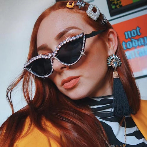 Women's extravagant cat-eye sunglasses with glamorous crystal embellishments Bowlift