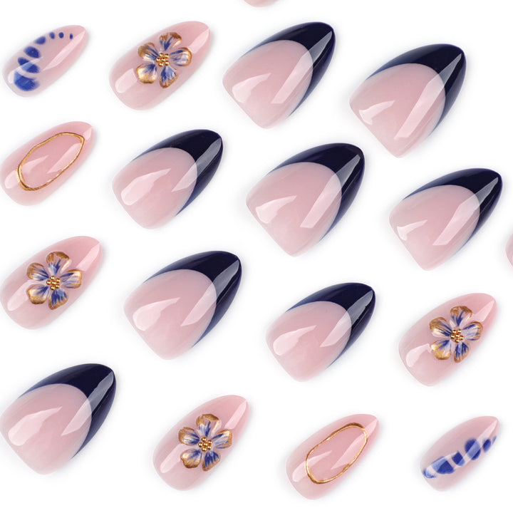 Exquisite artificial nails with elegant 3D flowers and noble accents Bowlift