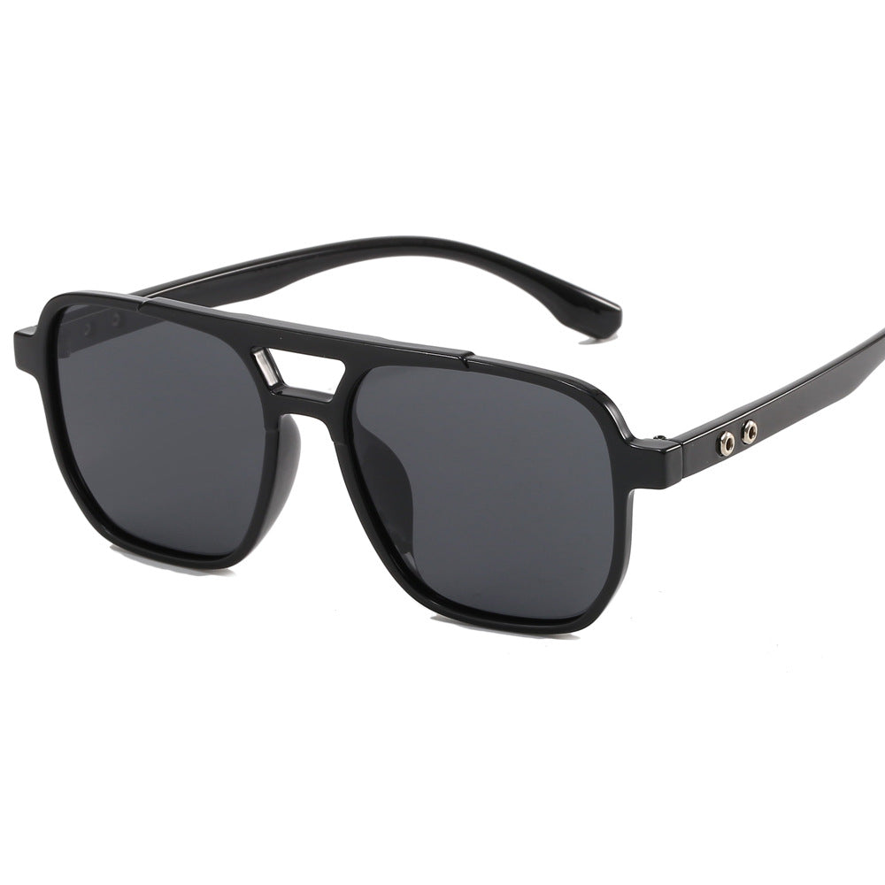 Ladies' fashionable glasses in robust sports design Bowlift