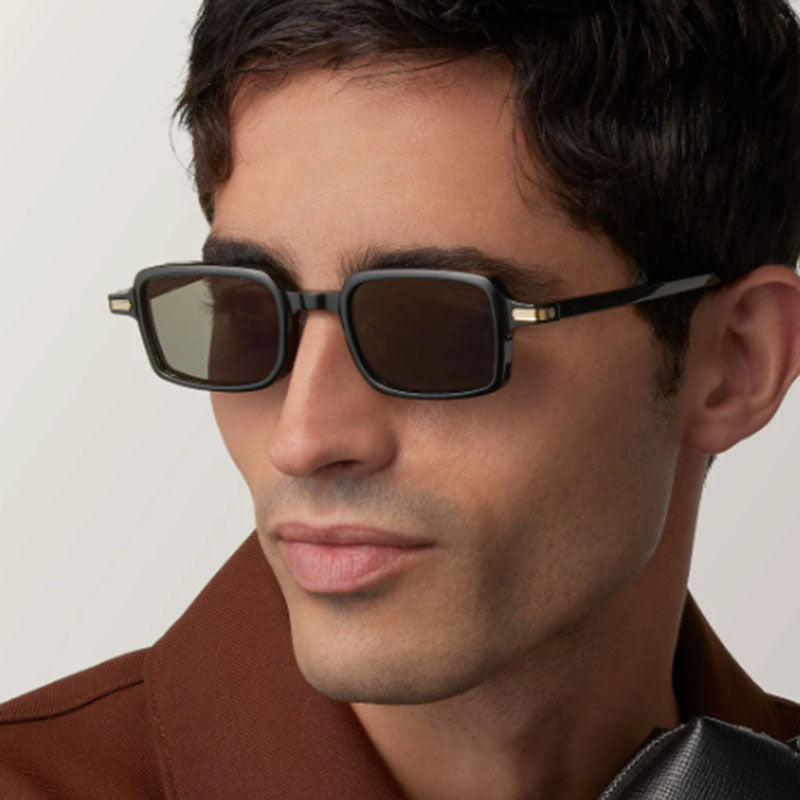 Women square sunglasses with protective UV filter and sturdy frame Bowlift