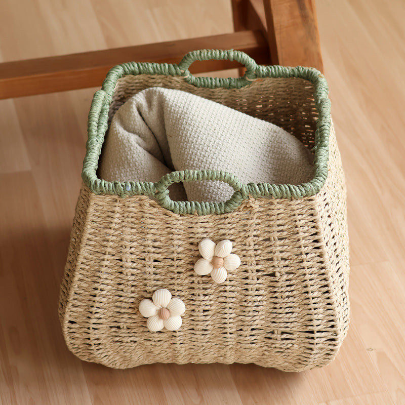 Stylish storage basket with flower appliqué Bowlift