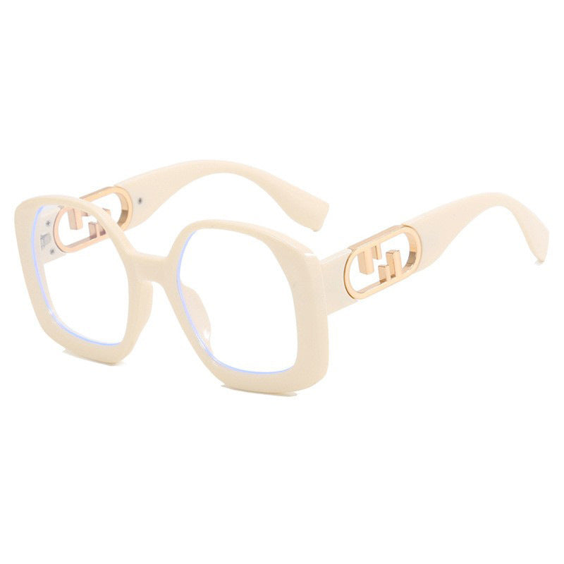 Women oversized sunglasses with extravagant geometric frame and elegant accents Bowlift