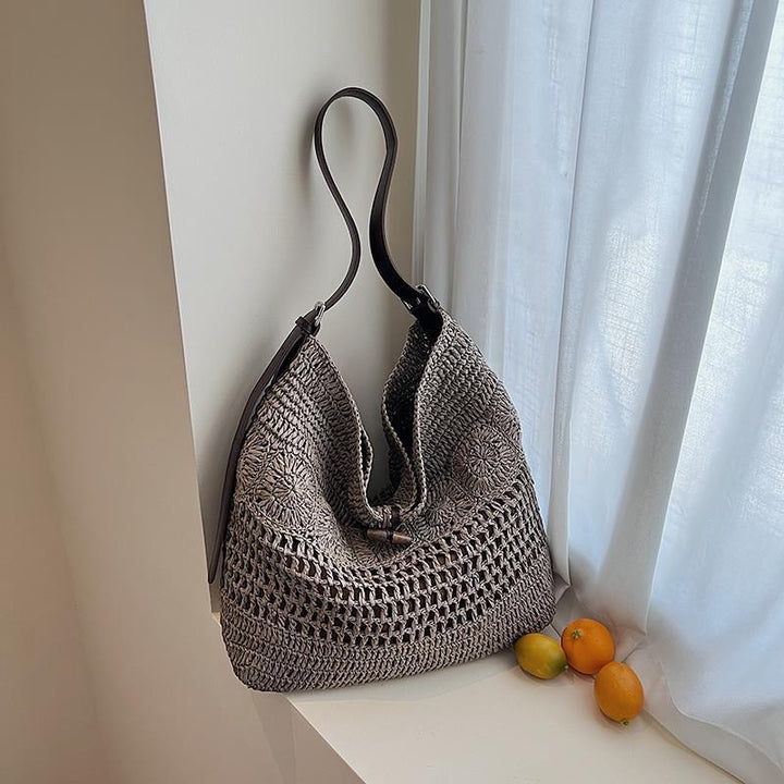 Braided summer handbag with practical leather handles Bowlift