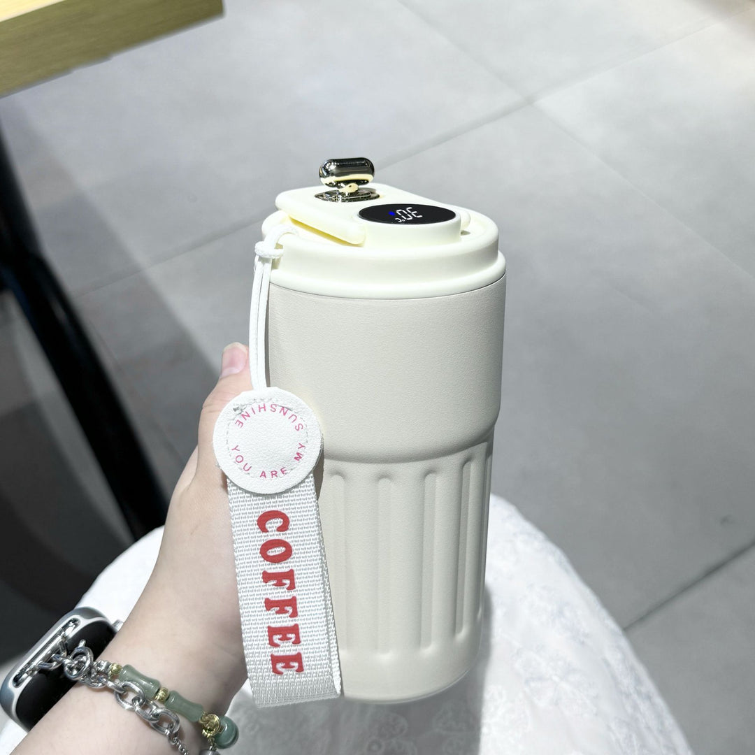 Ladies insulated cup with practical carrying strap Bowlift