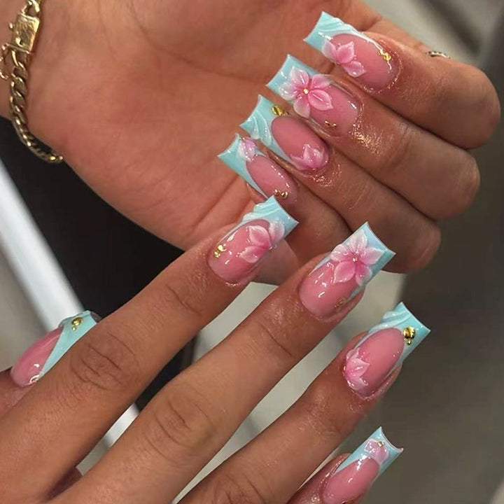 Artisan Decorative Nail Tips Bowlift