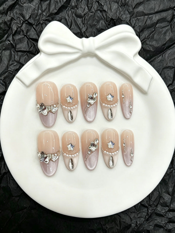 Glamorous Decorative Press-On Nail Art Set  1791773030