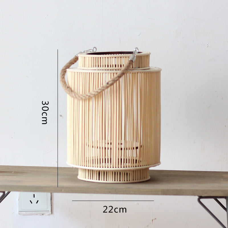 Decorative lantern made of woven material Bowlift