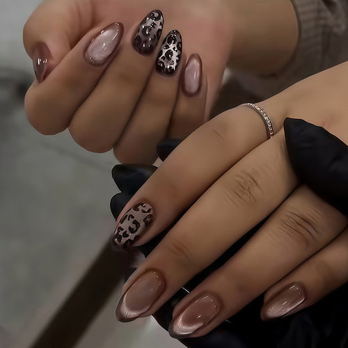 Decorative Leopard Print Press-On Nail Set Bowlift