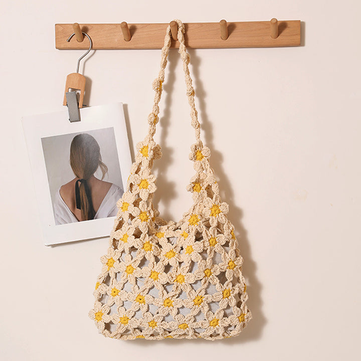 Crocheted flower bag Bowlift