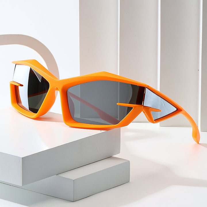 Women’s Sporty Performance Sunglasses with Ergonomic Design Bowlift