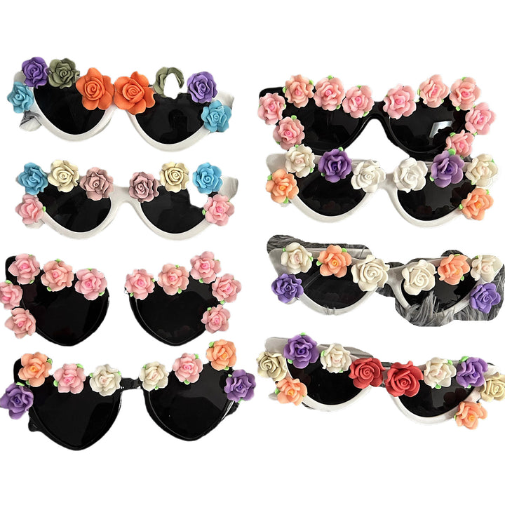 Women Cat-Eye Sunglasses with Floral Decor Bowlift