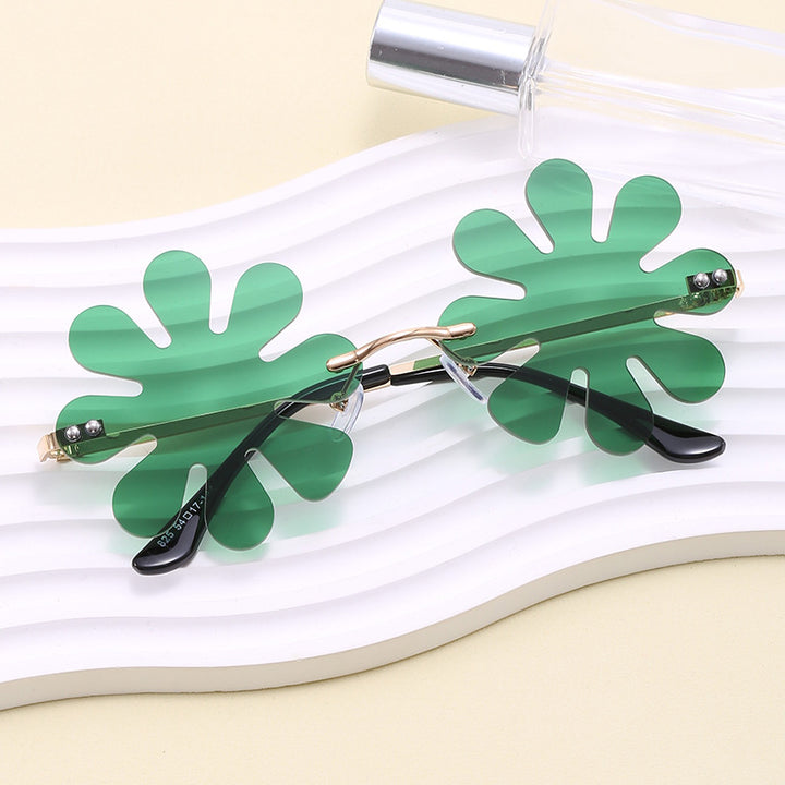 Women Playful Flower Sunglasses with Stylish Metal Frame Bowlift
