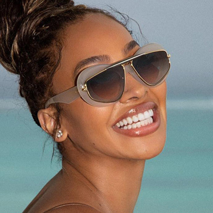 Women futuristic sunglasses with elegant frame Bowlift