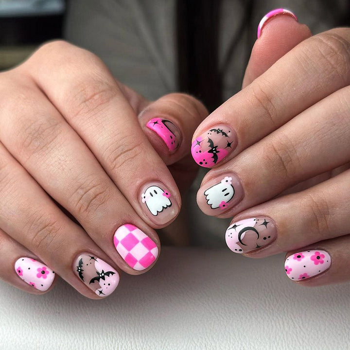 Creative Nail Art with Halloween Designs Bowlift