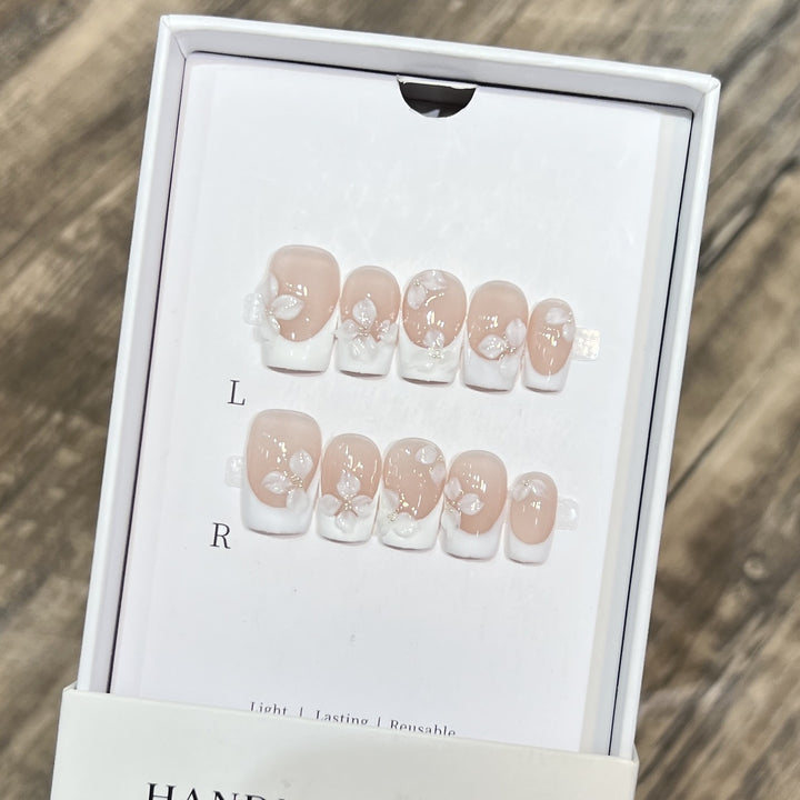 Floral Design Press-On Nail Art Kit Bowlift