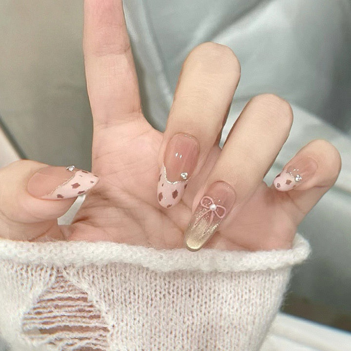 Artistic Themed Press-On Nail Art Bowlift