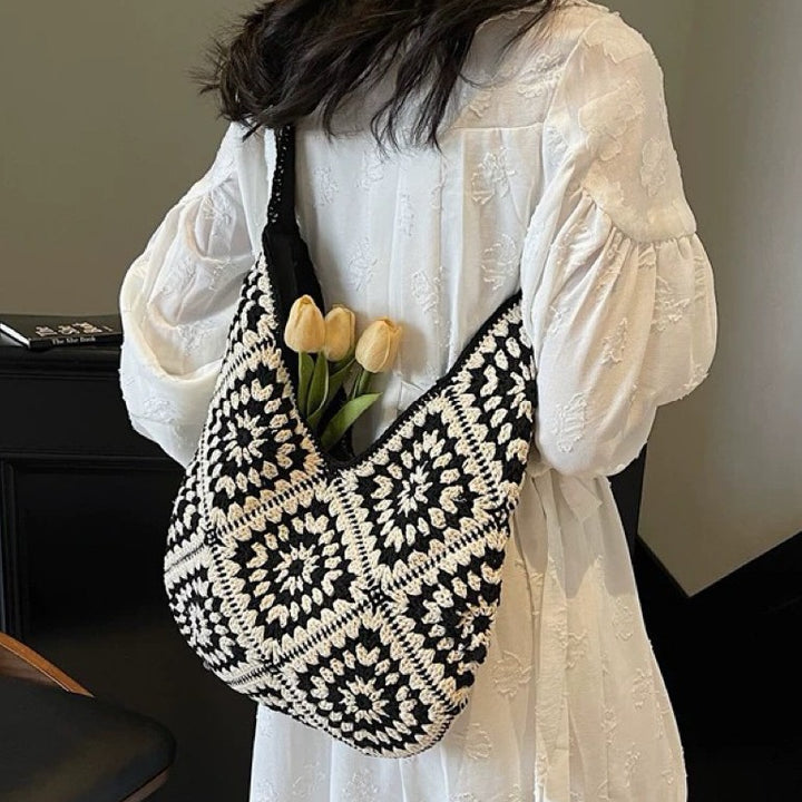 Shoulder bag with unique pattern Bowlift
