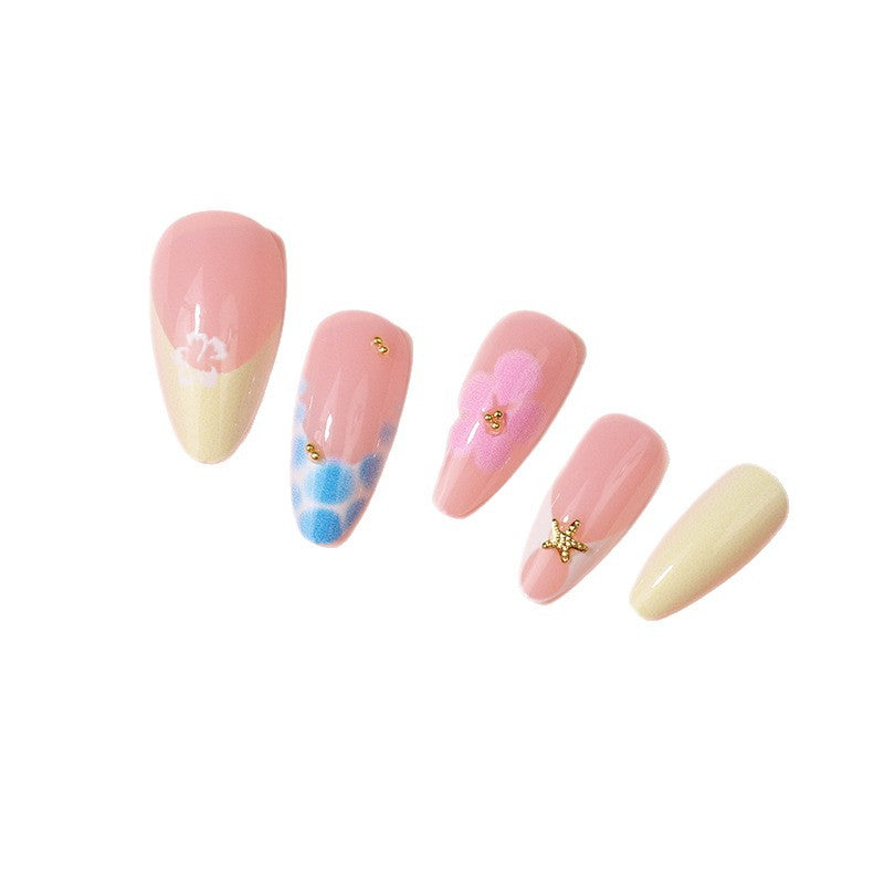 Artistic Nail Art Tips Collection Bowlift