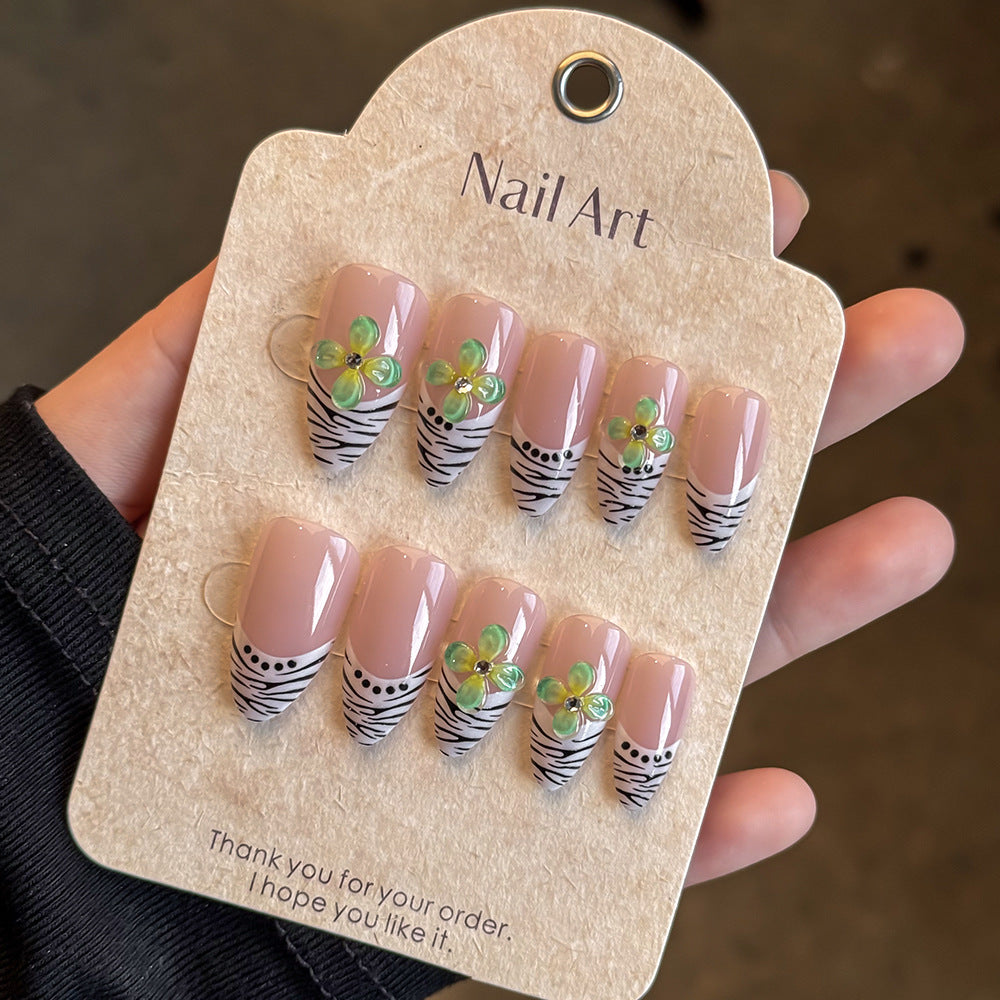 Artistic Nail Decoration Set Bowlift