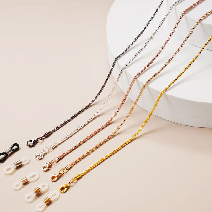 Elegant Pearl-Embellished Chain Bowlift