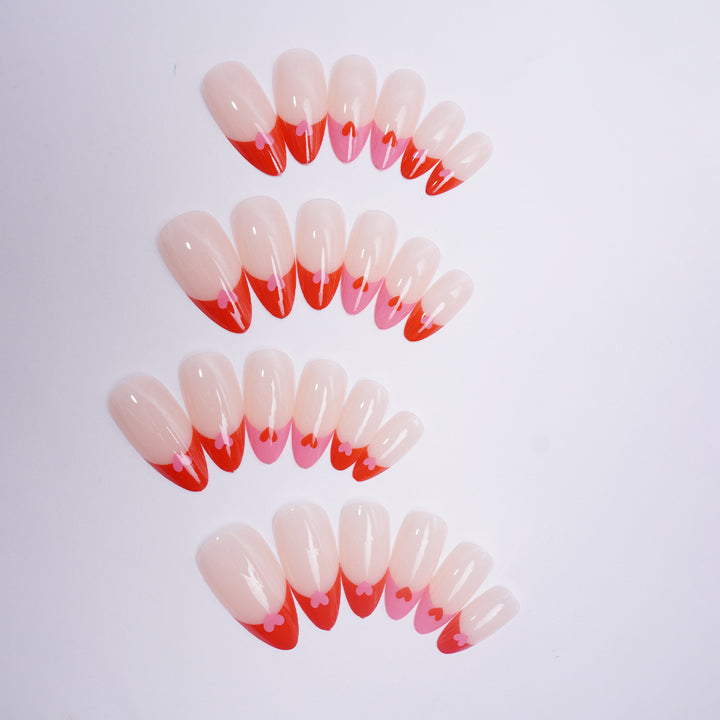 Heart-Patterned Press-On Nails Bowlift