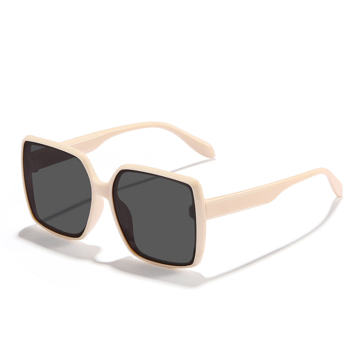 Women's oversized sunglasses with modern square frame and protective lenses Bowlift