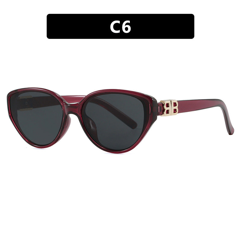 Women's fashionable cat-eye sunglasses with elegant metal frame and UV protection Bowlift