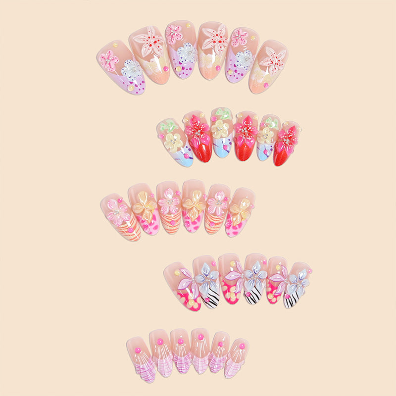 Artificial nail set with floral 3D decorations Bowlift
