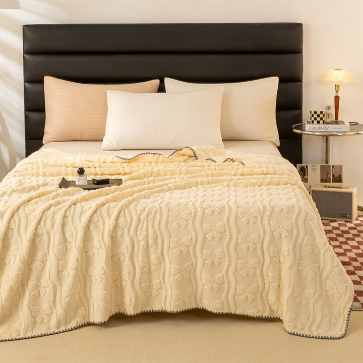 Ladies Cozy and Soft Blanket with Floral Pattern Bowlift