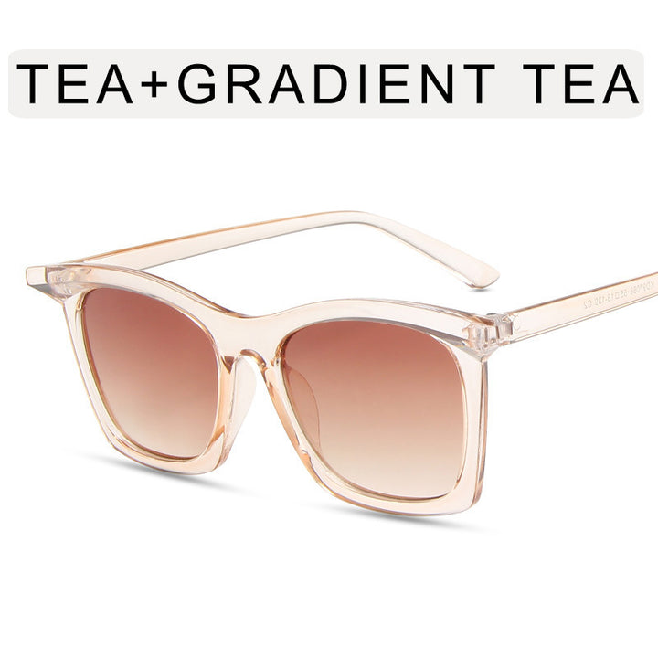 Women's Cat-Eye Sunglasses with Gradient Lenses and Transparent Frame Design Bowlift