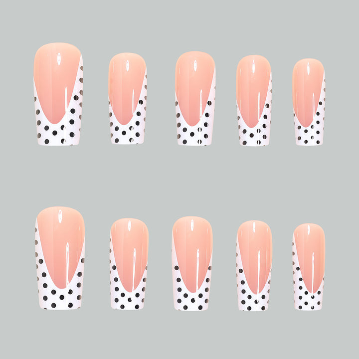 Artistic Long Press-On Nail Tips with Polka Dot Design Bowlift